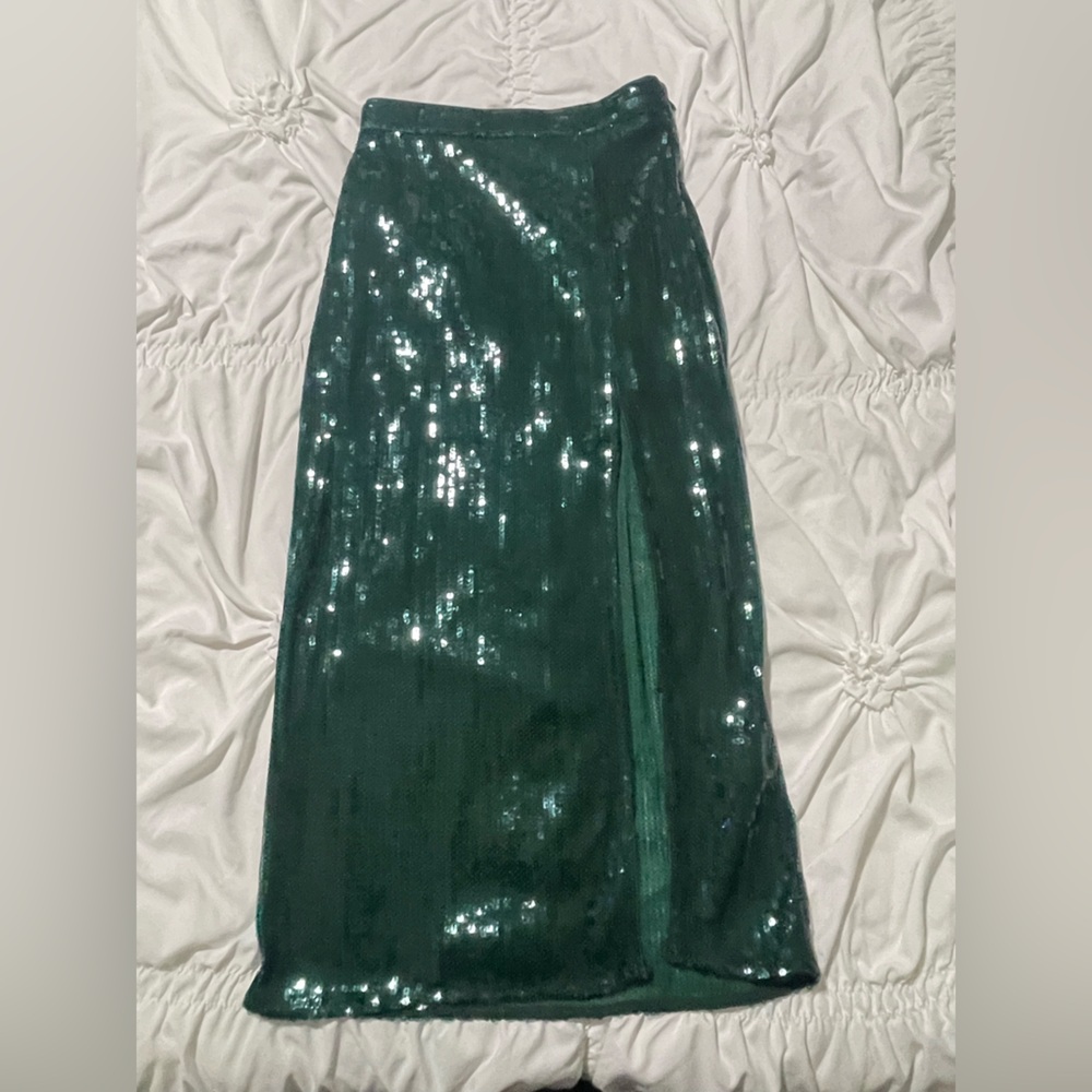 H&M Green Sequin Pencil Skirt